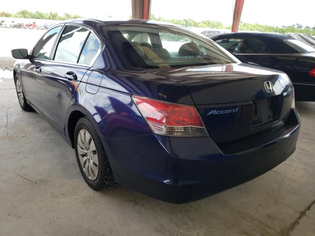 Photo 2 VIN: 1HGCP2F30AA172306 - HONDA ACCORD LX 