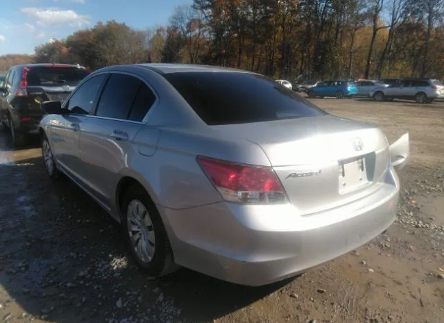 Photo 2 VIN: 1HGCP2F30AA177859 - HONDA ACCORD SDN 