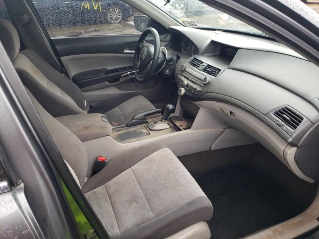 Photo 4 VIN: 1HGCP2F30AA185542 - HONDA ACCORD LX 