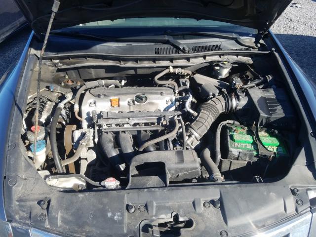 Photo 6 VIN: 1HGCP2F30AA806066 - HONDA ACCORD LX 