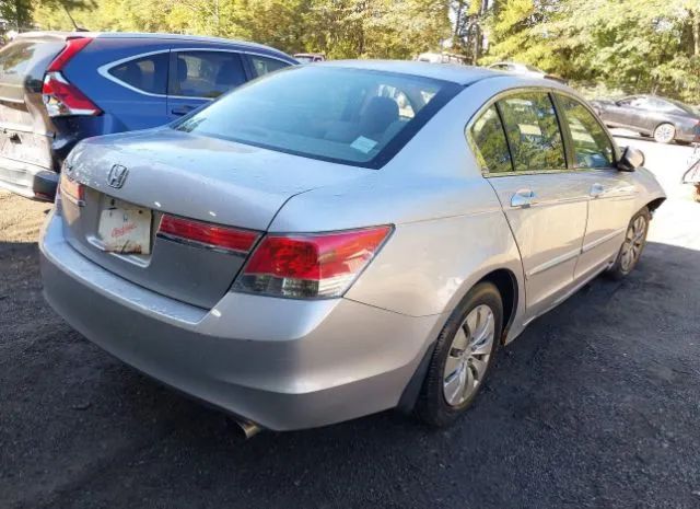 Photo 3 VIN: 1HGCP2F30BA003548 - HONDA ACCORD SDN 