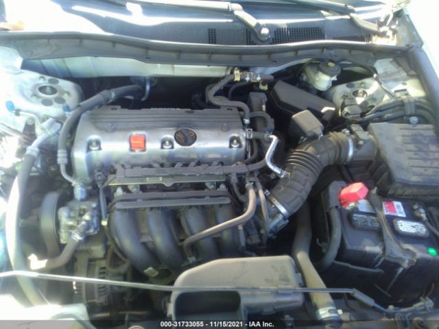 Photo 9 VIN: 1HGCP2F30BA013335 - HONDA ACCORD SDN 