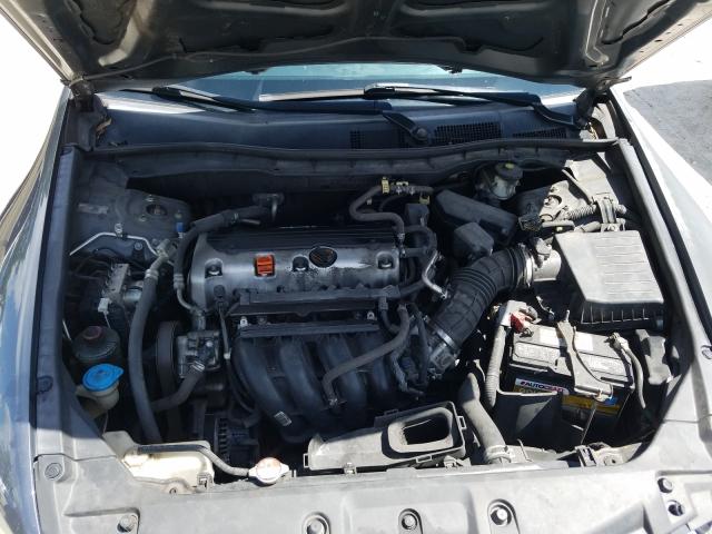 Photo 6 VIN: 1HGCP2F30BA023895 - HONDA ACCORD LX 