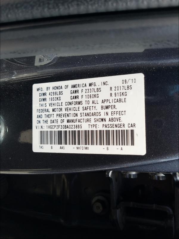 Photo 9 VIN: 1HGCP2F30BA023895 - HONDA ACCORD LX 