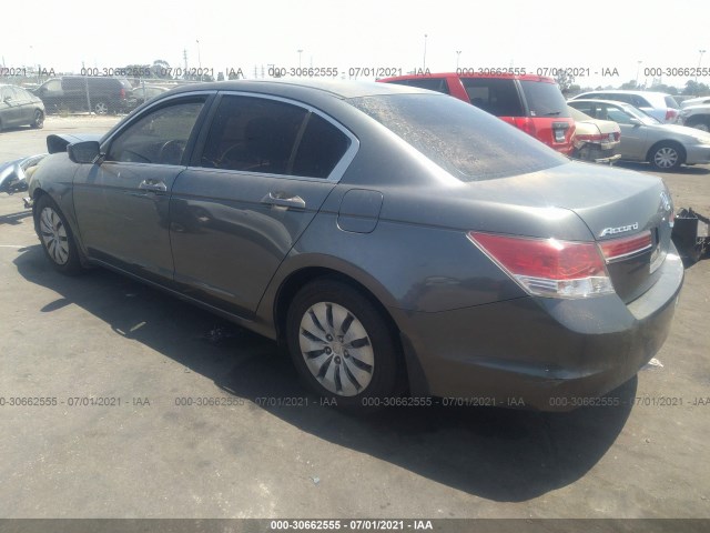 Photo 2 VIN: 1HGCP2F30BA027817 - HONDA ACCORD SDN 