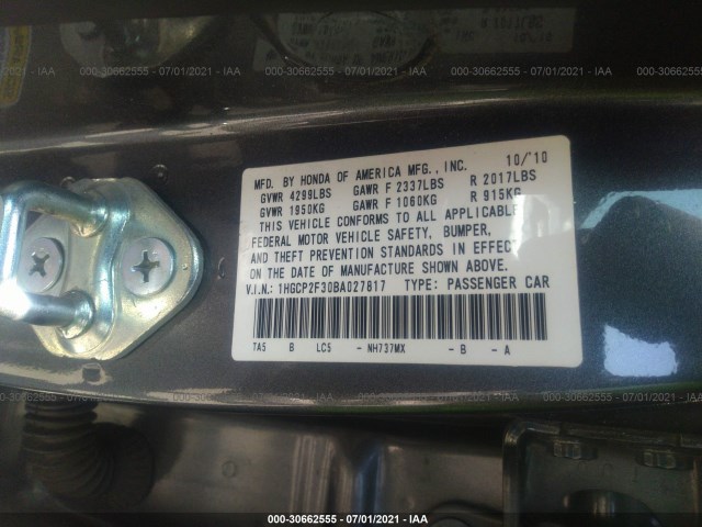 Photo 8 VIN: 1HGCP2F30BA027817 - HONDA ACCORD SDN 