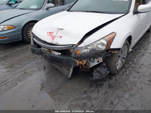 Photo 5 VIN: 1HGCP2F30BA064057 - HONDA ACCORD 