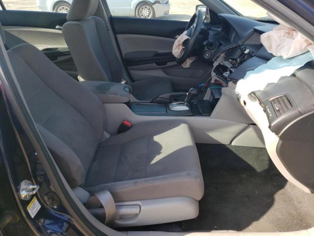 Photo 4 VIN: 1HGCP2F30BA072837 - HONDA ACCORD 