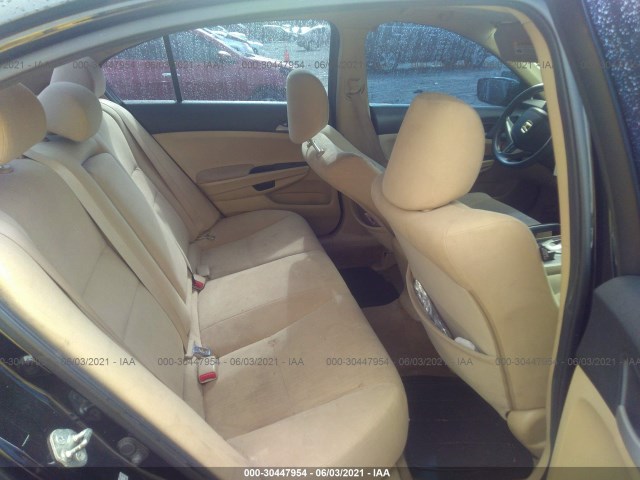 Photo 7 VIN: 1HGCP2F30BA081327 - HONDA ACCORD SDN 