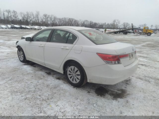 Photo 2 VIN: 1HGCP2F30BA082543 - HONDA ACCORD SDN 