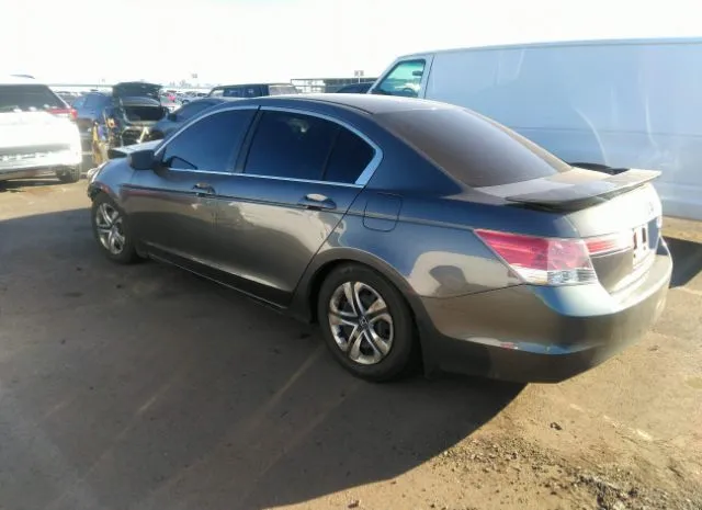 Photo 2 VIN: 1HGCP2F30BA110454 - HONDA ACCORD SDN 