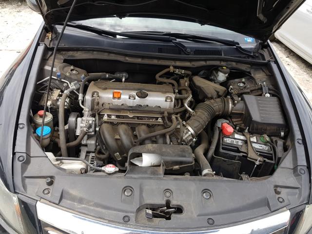 Photo 6 VIN: 1HGCP2F30BA116349 - HONDA ACCORD LX 