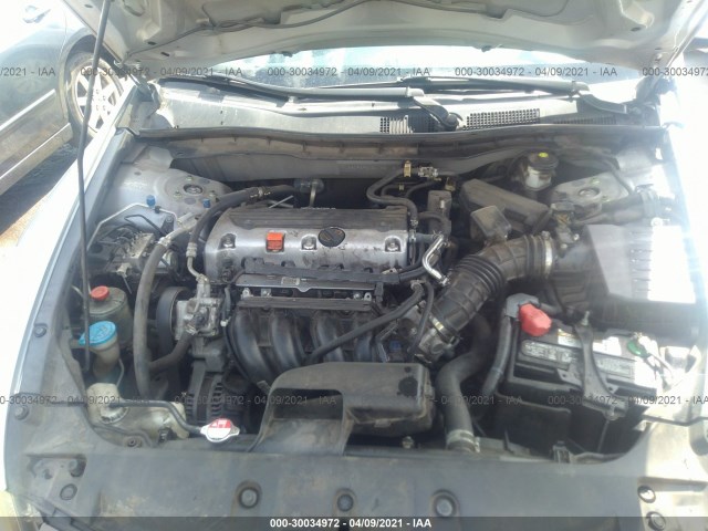 Photo 9 VIN: 1HGCP2F30BA122118 - HONDA ACCORD 