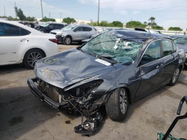 Photo 1 VIN: 1HGCP2F30BA127206 - HONDA ACCORD LX 