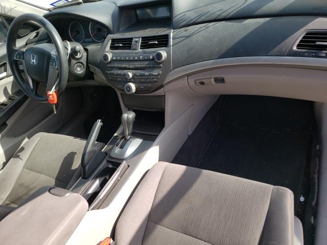 Photo 8 VIN: 1HGCP2F30CA002255 - HONDA ACCORD LX 