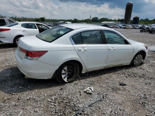 Photo 2 VIN: 1HGCP2F30CA020352 - HONDA ACCORD 