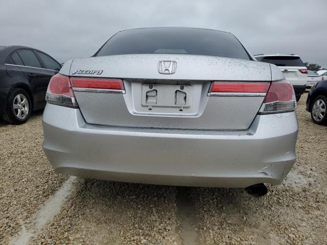 Photo 5 VIN: 1HGCP2F30CA051553 - HONDA ACCORD LX 