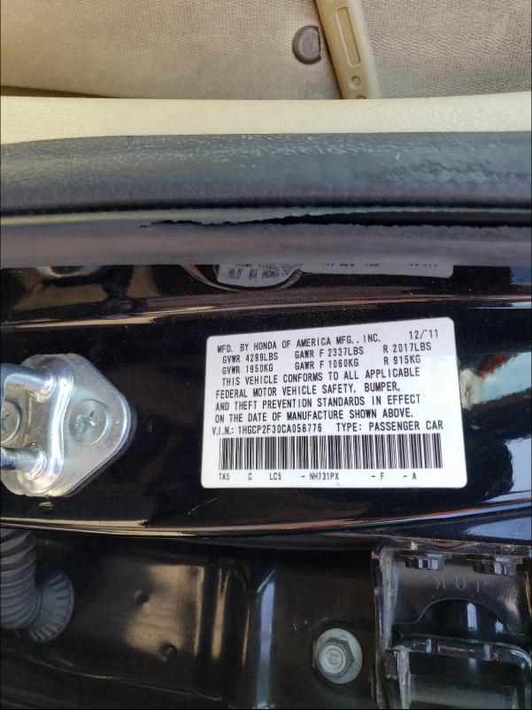 Photo 9 VIN: 1HGCP2F30CA058776 - HONDA ACCORD LX 