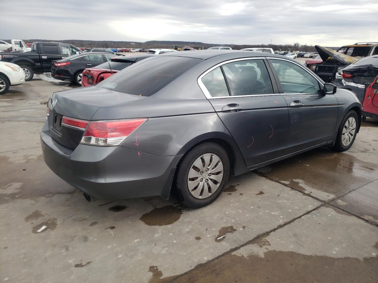 Photo 2 VIN: 1HGCP2F30CA062214 - HONDA ACCORD 