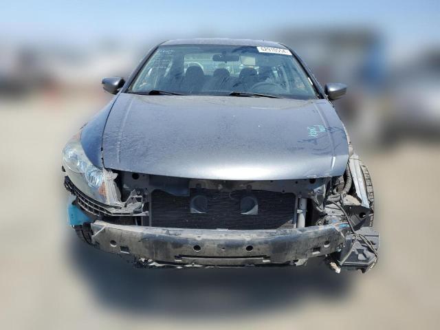 Photo 4 VIN: 1HGCP2F30CA096461 - HONDA ACCORD 