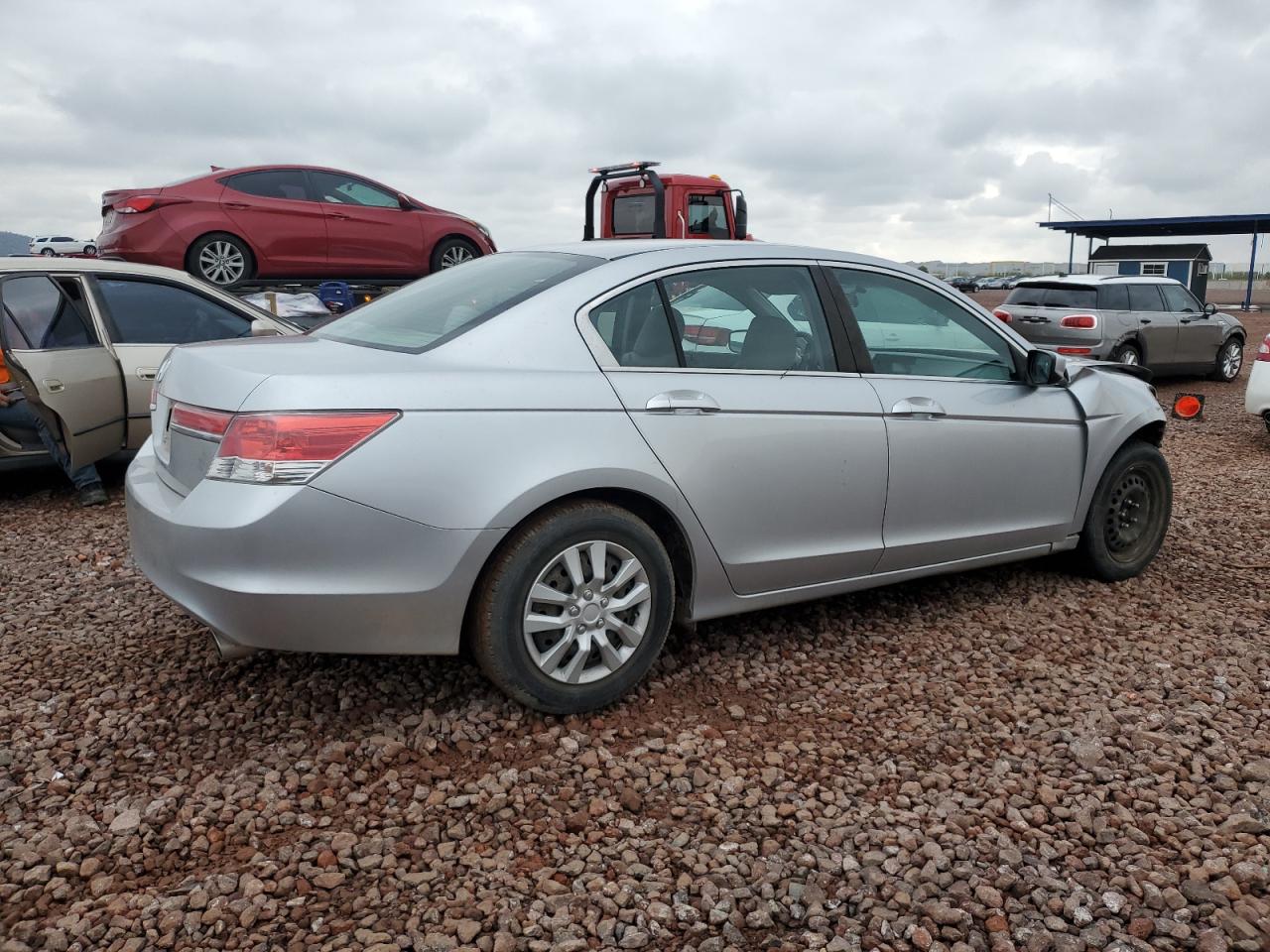 Photo 2 VIN: 1HGCP2F30CA132035 - HONDA ACCORD 