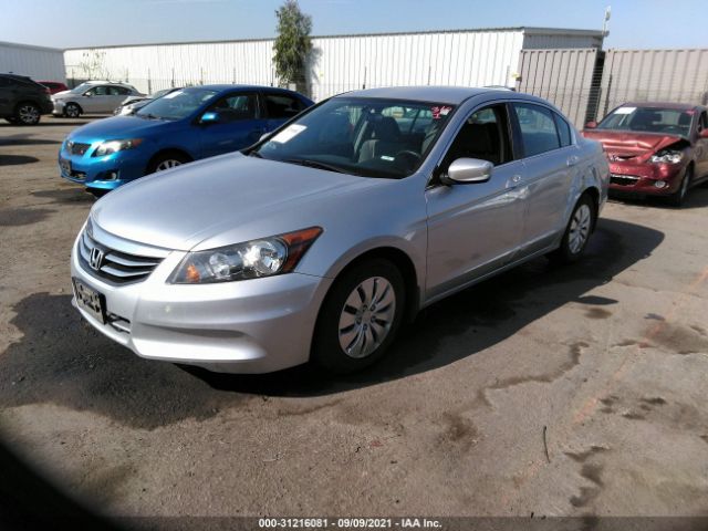 Photo 1 VIN: 1HGCP2F30CA172132 - HONDA ACCORD SDN 