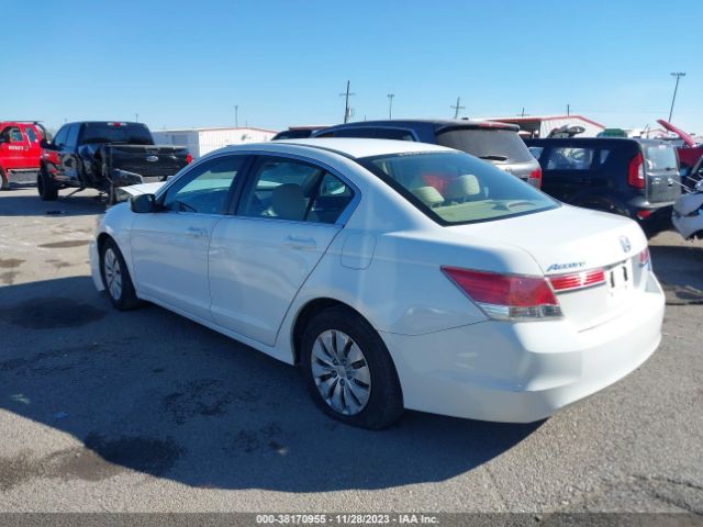 Photo 2 VIN: 1HGCP2F30CA180666 - HONDA ACCORD 