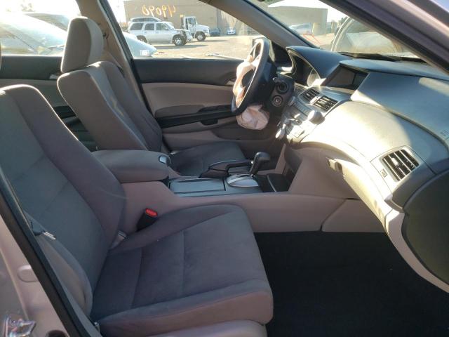 Photo 4 VIN: 1HGCP2F30CA187519 - HONDA ACCORD LX 