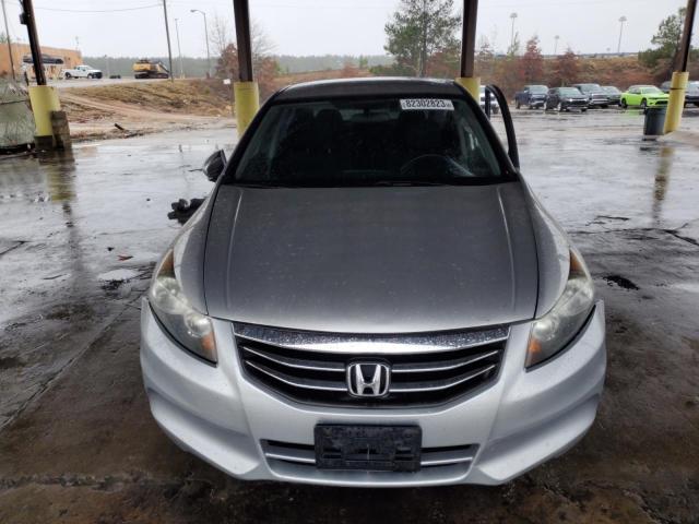 Photo 4 VIN: 1HGCP2F30CA196088 - HONDA ACCORD 