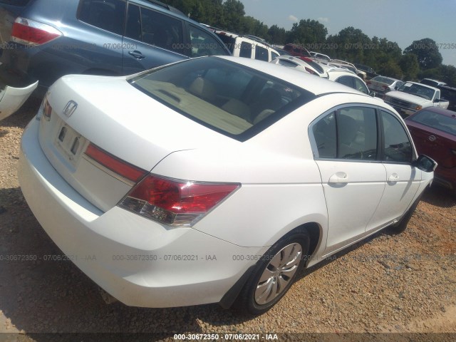 Photo 3 VIN: 1HGCP2F30CA221085 - HONDA ACCORD SDN 