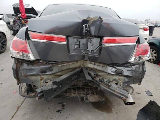 Photo 8 VIN: 1HGCP2F30CA245595 - HONDA ACCORD LX 