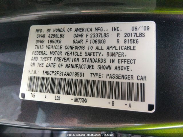 Photo 8 VIN: 1HGCP2F31AA019501 - HONDA ACCORD 