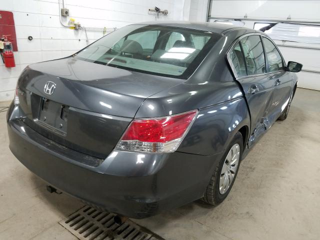 Photo 3 VIN: 1HGCP2F31AA058735 - HONDA ACCORD LX 