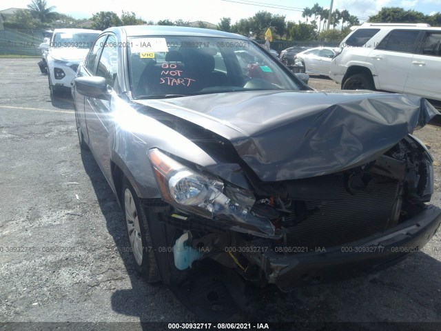 Photo 5 VIN: 1HGCP2F31AA060324 - HONDA ACCORD SDN 