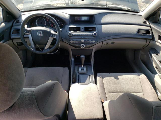 Photo 7 VIN: 1HGCP2F31AA068133 - HONDA ACCORD LX 