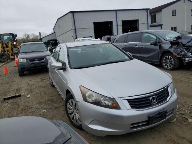 Photo 3 VIN: 1HGCP2F31AA073767 - HONDA ACCORD 