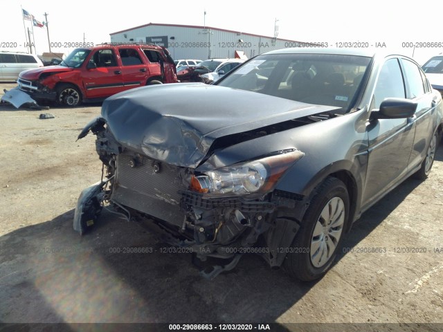 Photo 5 VIN: 1HGCP2F31AA086843 - HONDA ACCORD SDN 