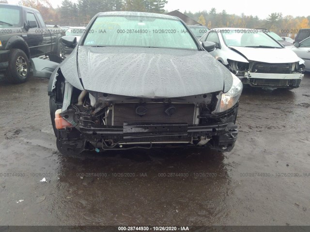 Photo 5 VIN: 1HGCP2F31AA093839 - HONDA ACCORD SDN 