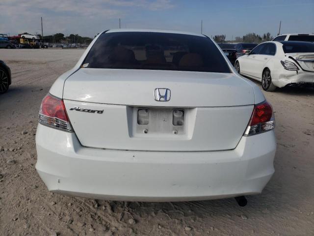 Photo 5 VIN: 1HGCP2F31AA105584 - HONDA ACCORD LX 