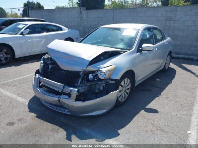 Photo 1 VIN: 1HGCP2F31AA107061 - HONDA ACCORD 