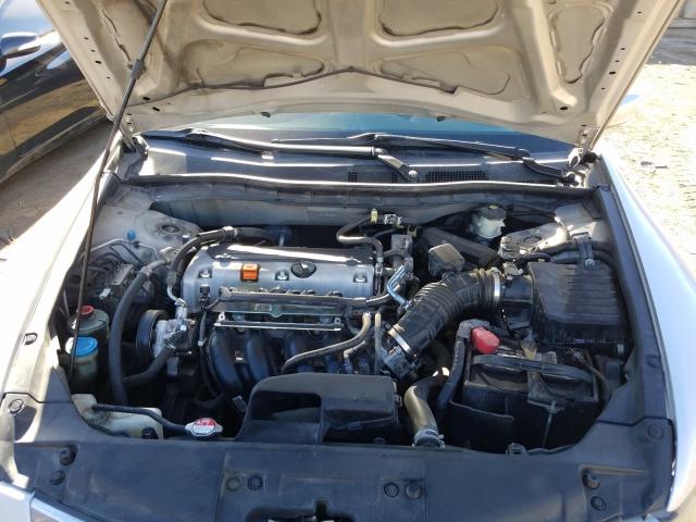 Photo 6 VIN: 1HGCP2F31AA112258 - HONDA ACCORD LX 