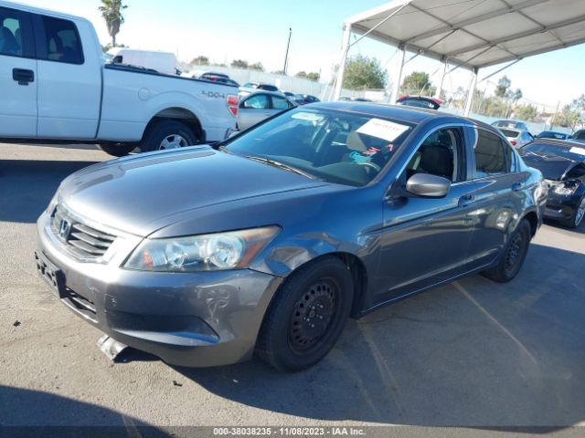 Photo 1 VIN: 1HGCP2F31AA118514 - HONDA ACCORD 