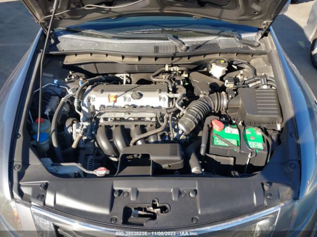 Photo 9 VIN: 1HGCP2F31AA118514 - HONDA ACCORD 