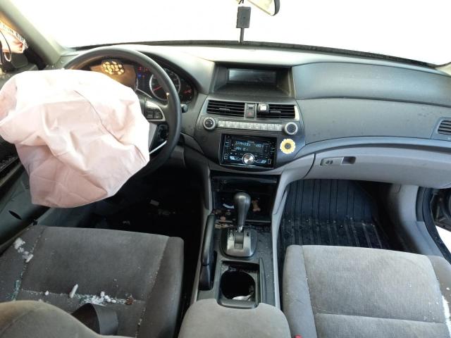 Photo 7 VIN: 1HGCP2F31AA120568 - HONDA ACCORD LX 