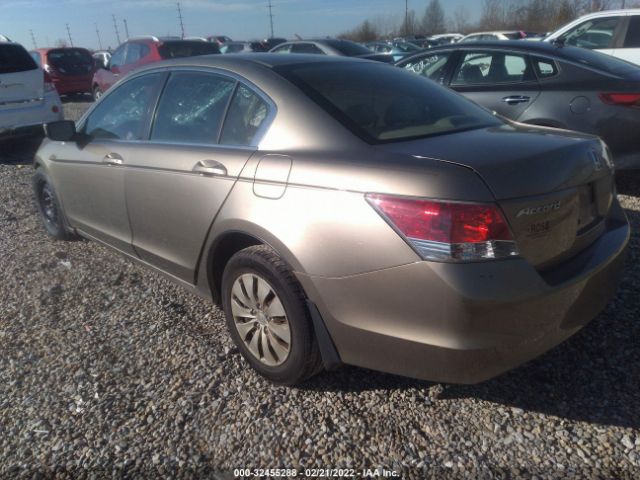 Photo 2 VIN: 1HGCP2F31AA129805 - HONDA ACCORD SDN 