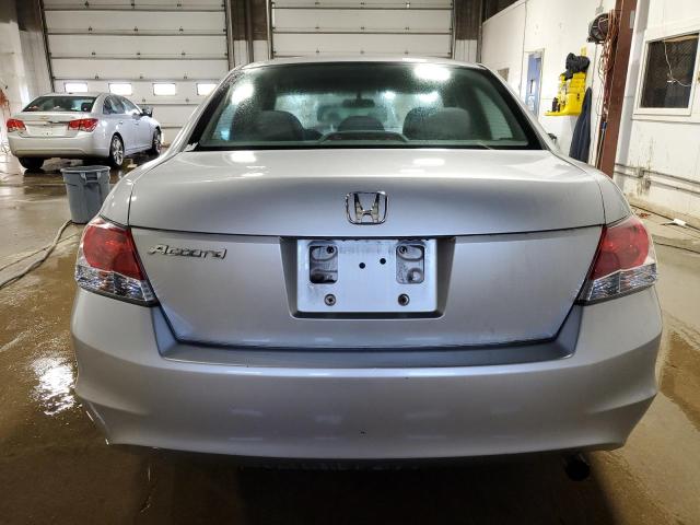 Photo 5 VIN: 1HGCP2F31AA169561 - HONDA ACCORD LX 