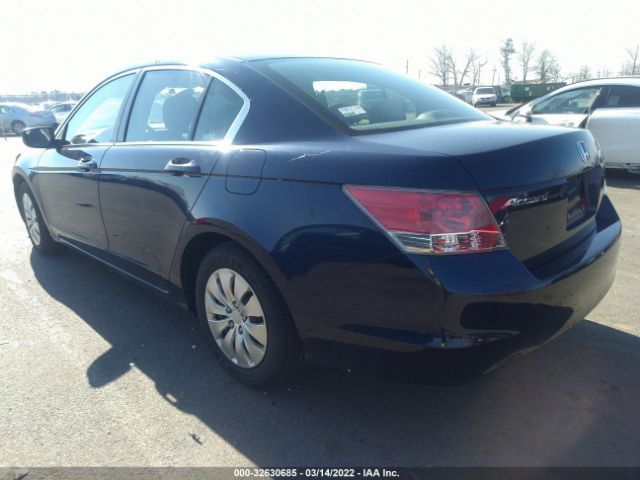 Photo 2 VIN: 1HGCP2F31AA175067 - HONDA ACCORD SDN 