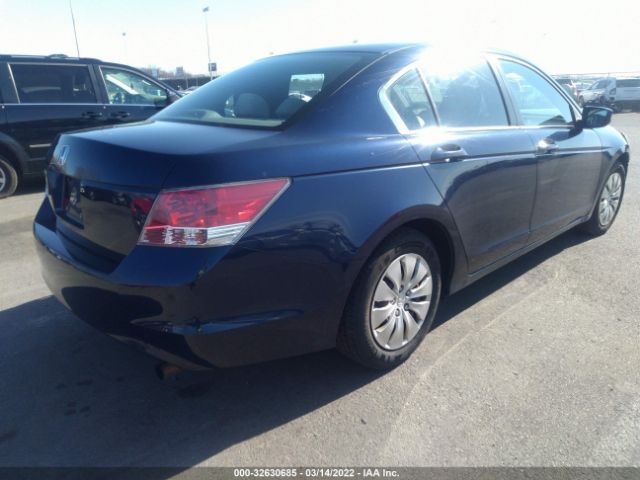 Photo 3 VIN: 1HGCP2F31AA175067 - HONDA ACCORD SDN 