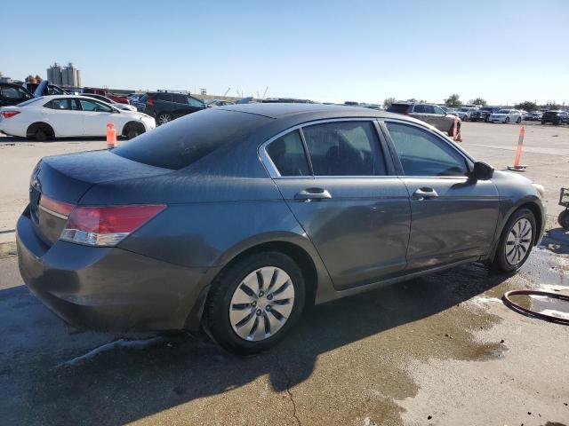 Photo 2 VIN: 1HGCP2F31BA001016 - HONDA ACCORD 