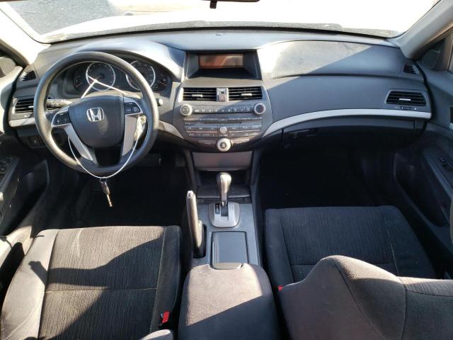 Photo 7 VIN: 1HGCP2F31BA003543 - HONDA ACCORD LX 